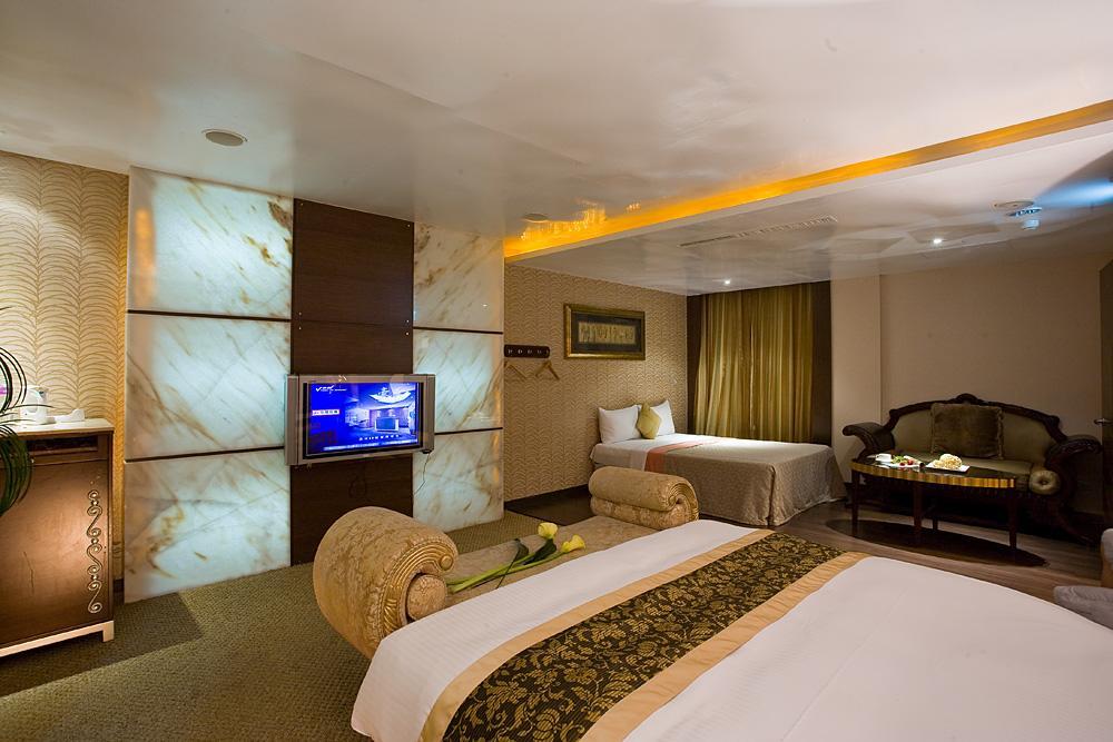 Crystal Business Motel Hsinchu City Exterior photo