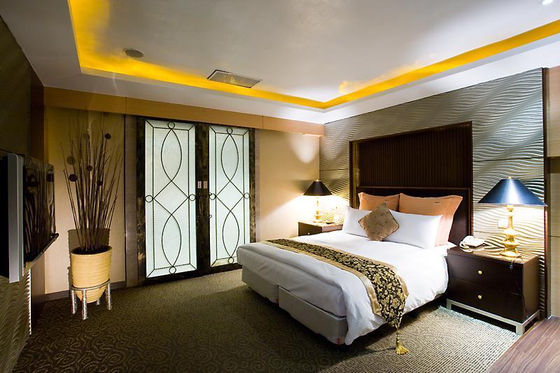 Crystal Business Motel Hsinchu City Exterior photo